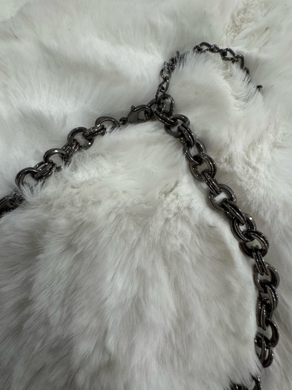Chunky Gunmetal Chain Necklace with Rhinestone Rings - Picture 5 of 5